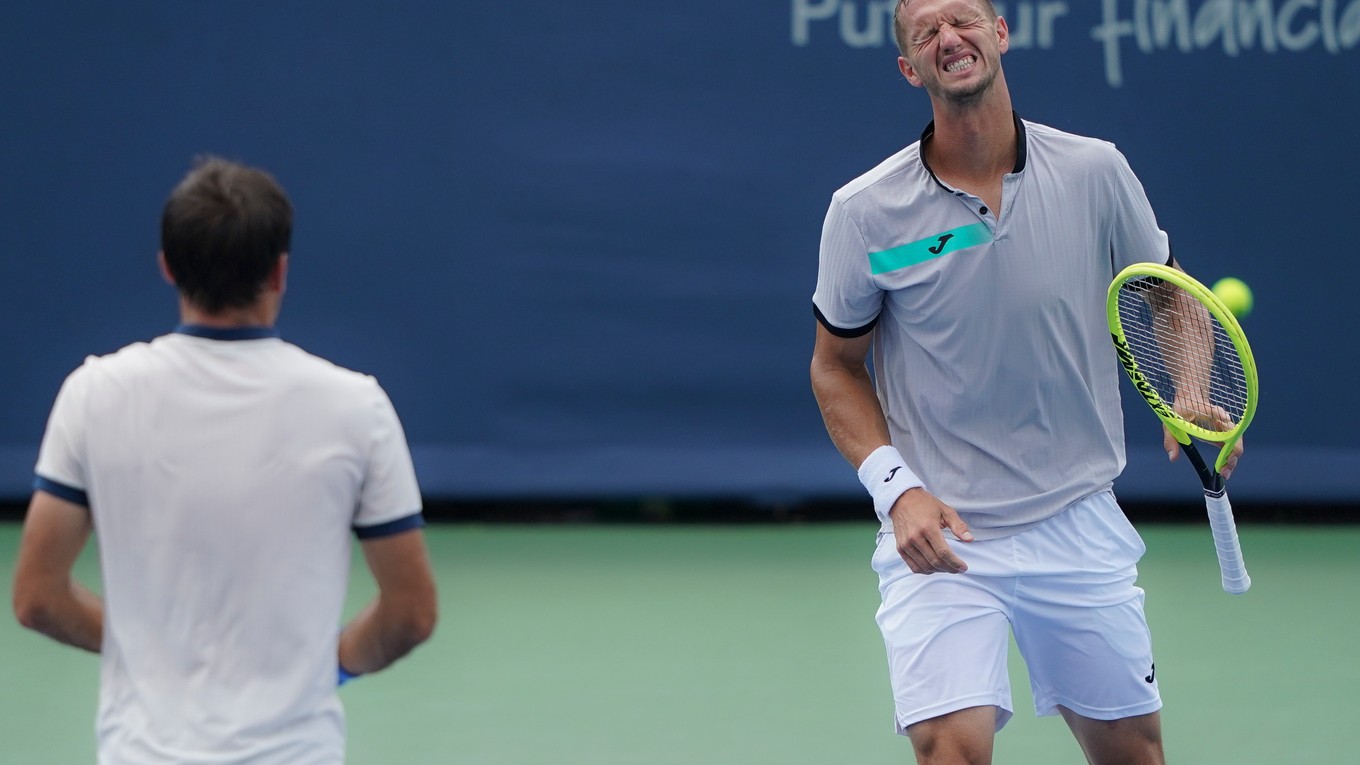 Filipovi Poláškovi nevyšlo semifinále štvorhry na Australian Open podľa predstáv.