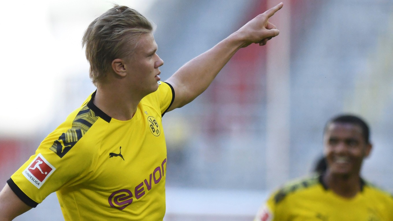 Erling Haaland v drese Borussie Dortmund.