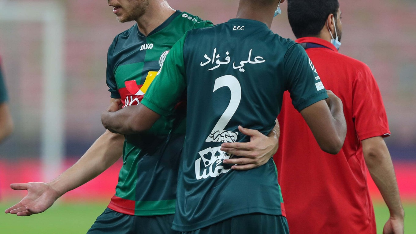 Filip Kiss sa raduje z gólu v drese Al-Ettifaq.