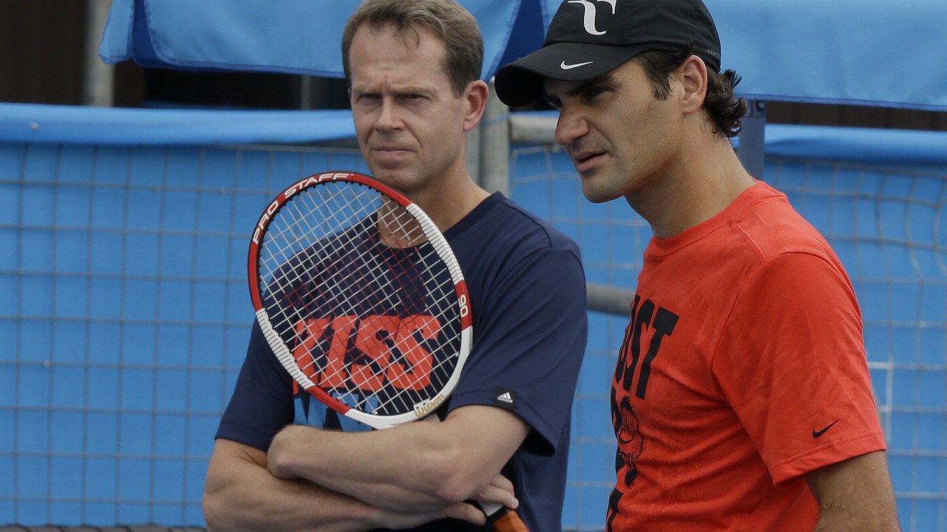 Stefan Edberg (vľavo) a Roger Federer v roku 2014.