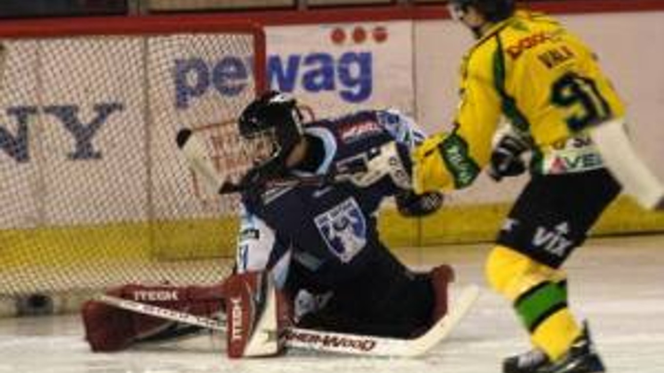 Extraligové tímy začali prípravu na ľade.