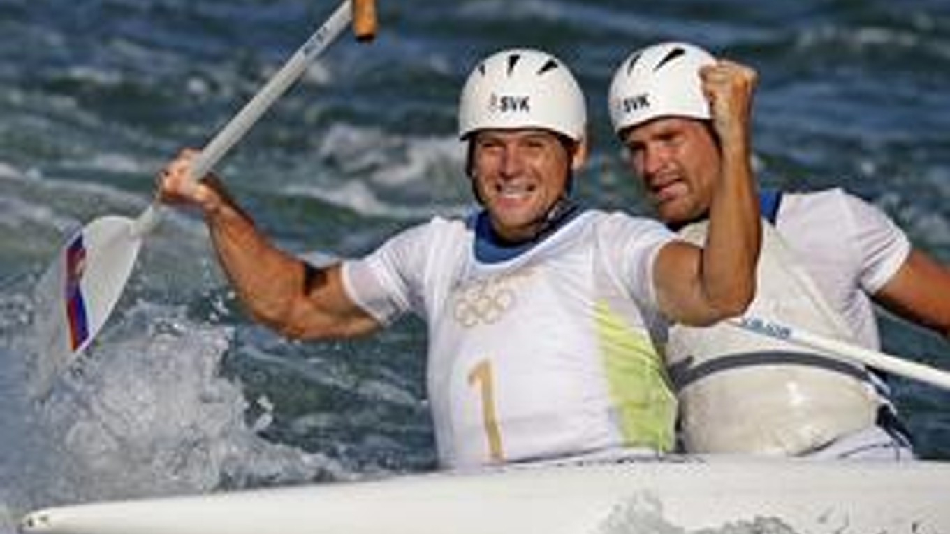 Udialo sa 15. augusta 2008 v priebehu 35 minút. Najprv si dopádlovali do cieľa po zlato  bratia Pavol a Peter Hochschornerovci, vzápätí Elena Kaliská.