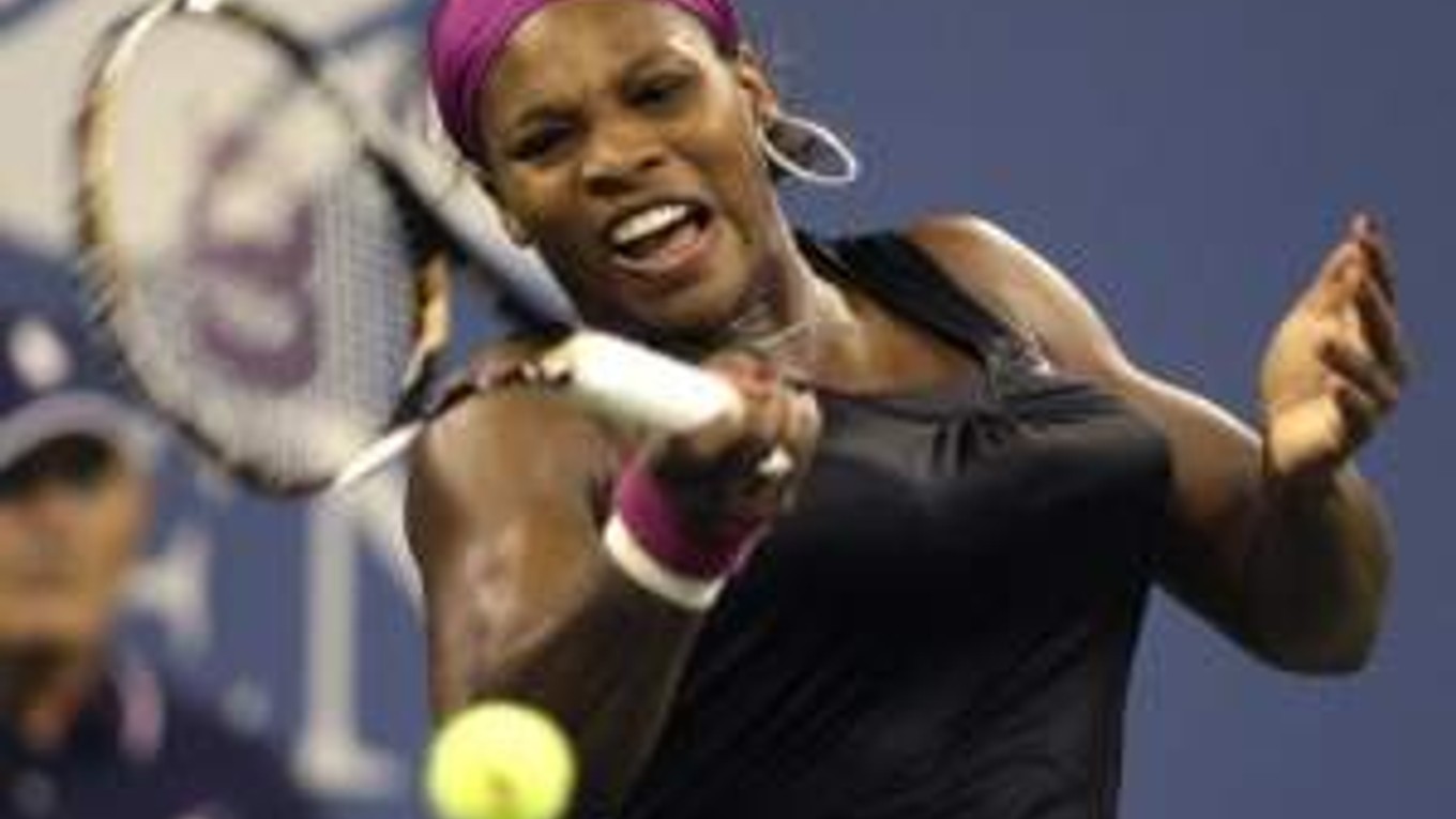 Ak postúpi Serena Williamsová na US Open do finále bude opäť svetovou jednotkou.