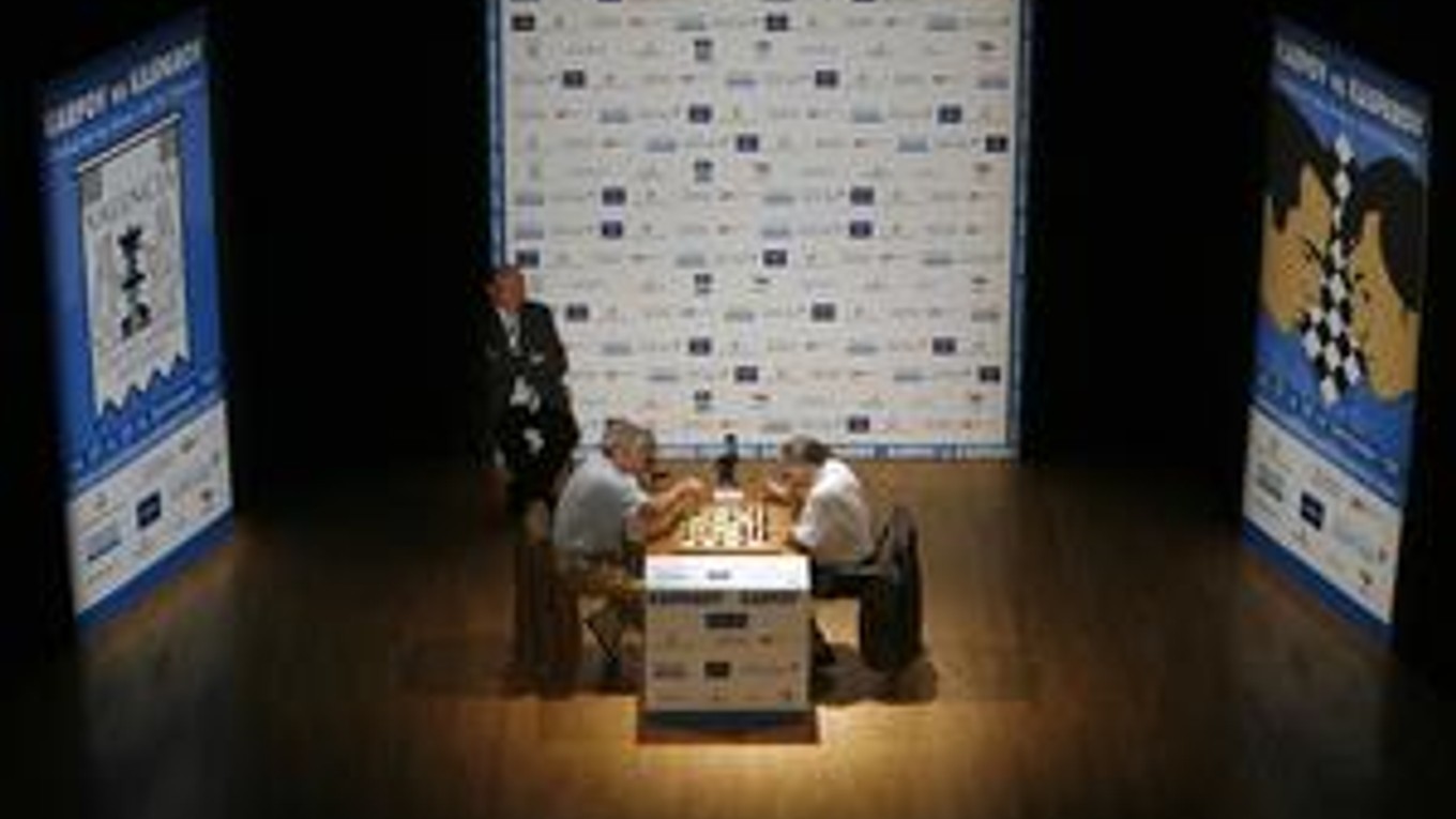 Duel Karpov - Kasparov sa uskutočnil vo Valencii.