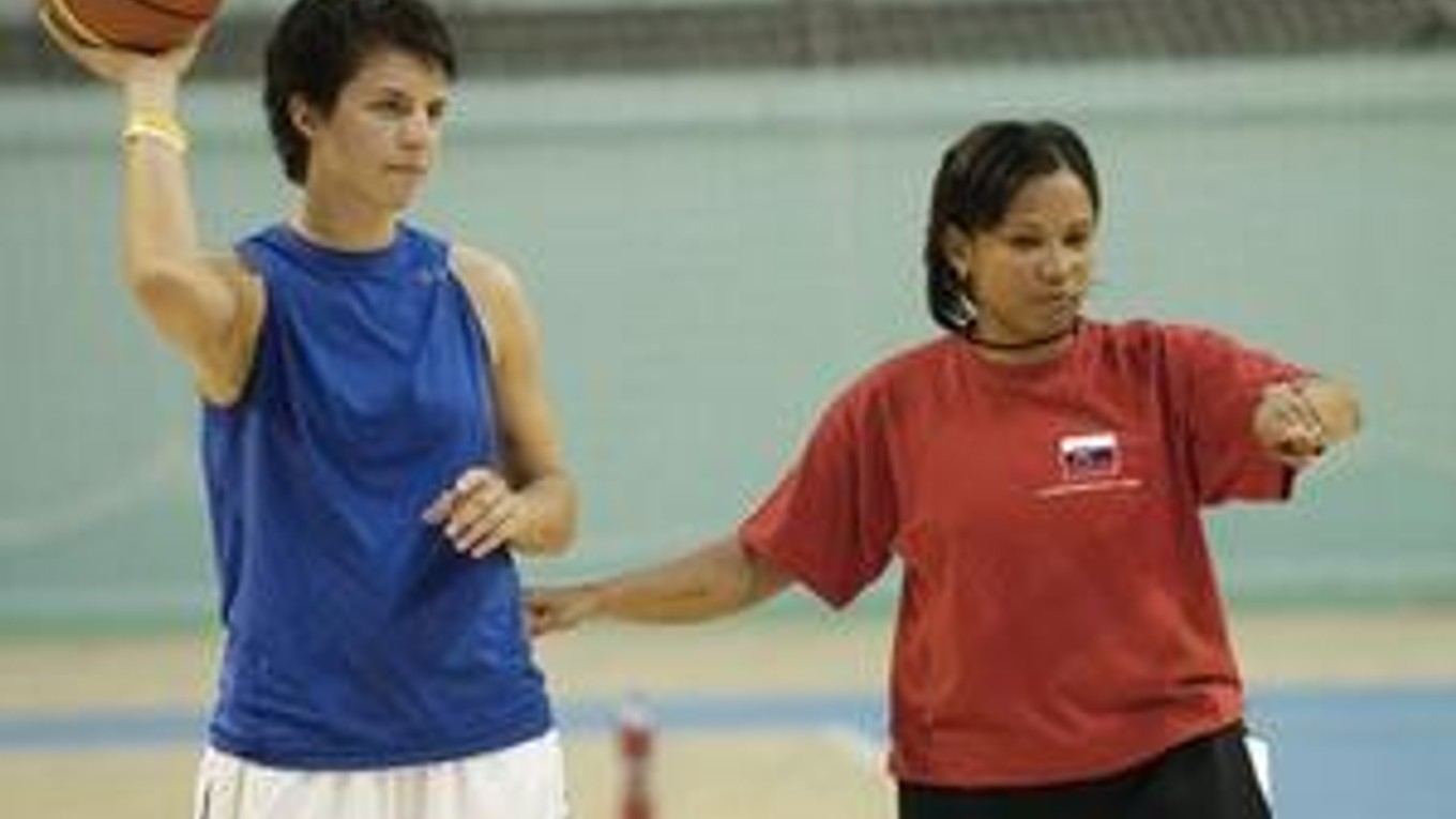 Ivana Jalčová s našou americkou trénerkou.