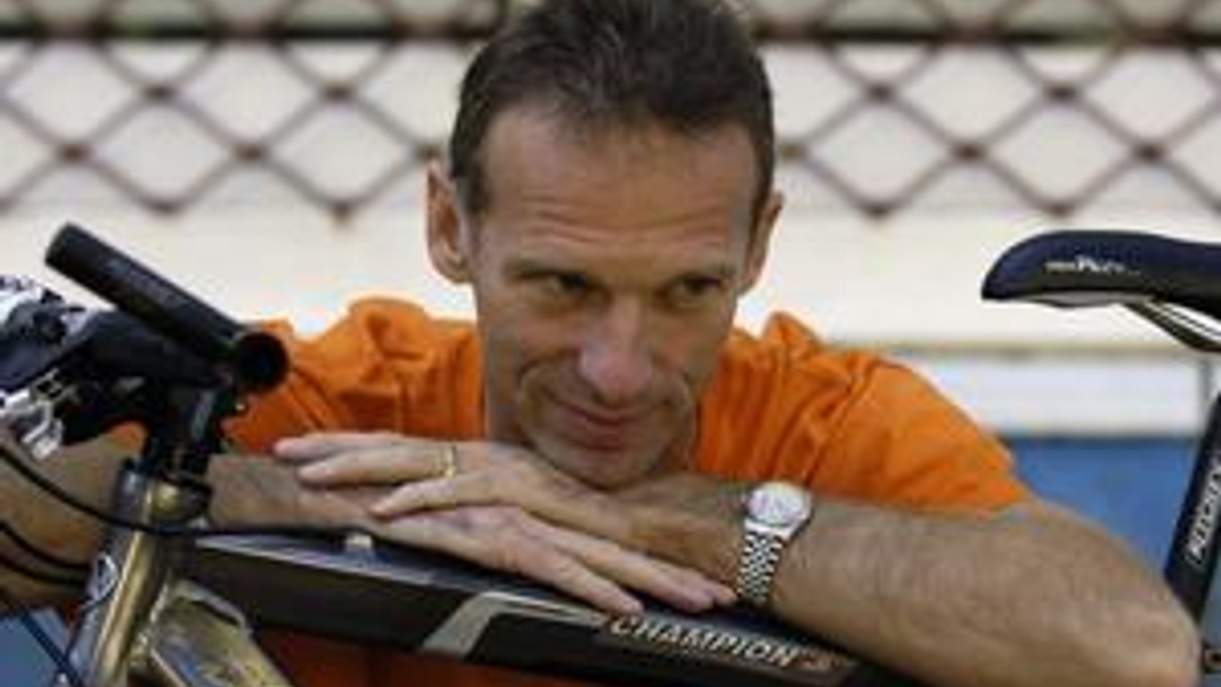 Dominik Hašek sa vracia do českej extraligy.