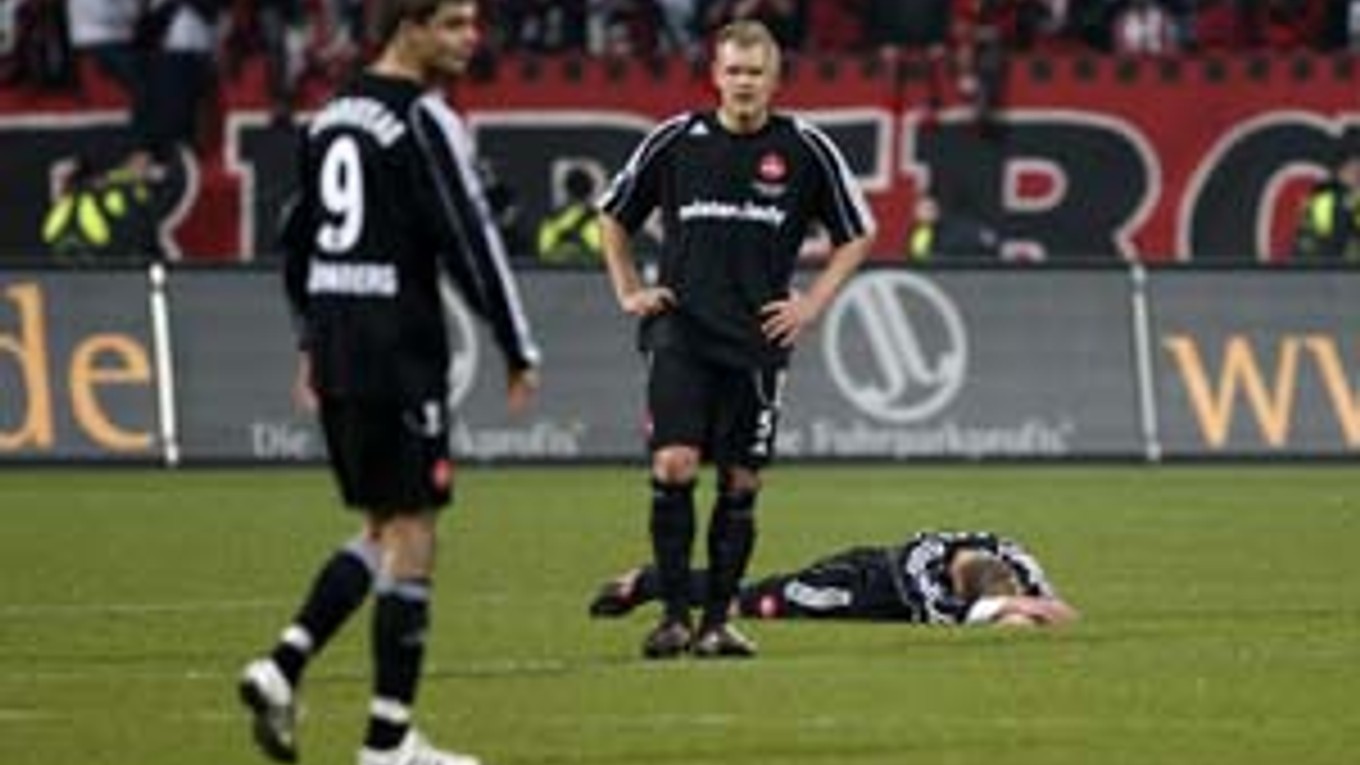 Norimberský plač po dobre rozohranej partii so zlým koncom. Po remíze 2:2 postúpila Benfika Lisabon.