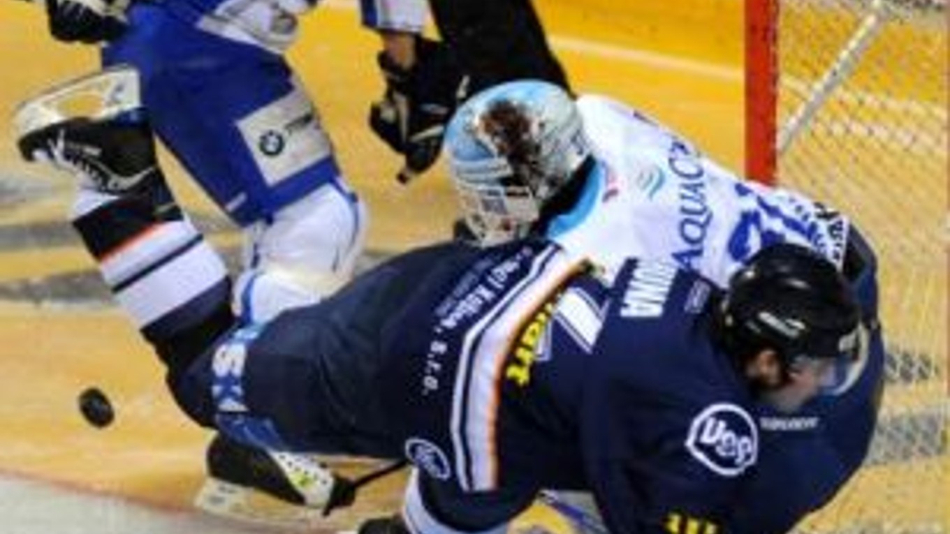 Kočickí hokejisti rozhodli o svojom víťazstve nad Popradom až v samom závere.