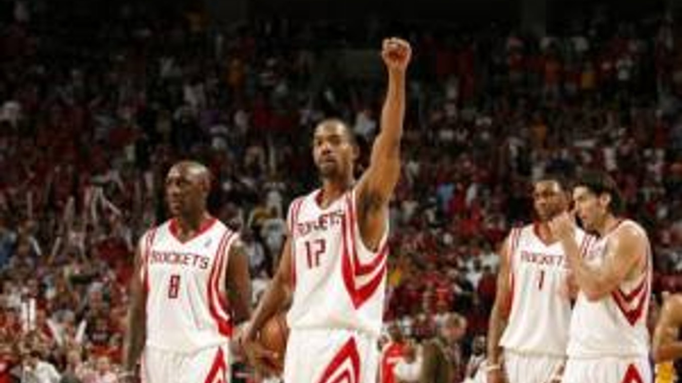 Hráči Houstonu Rockets sa tešia z 22. víťazstva v rade za sebou.