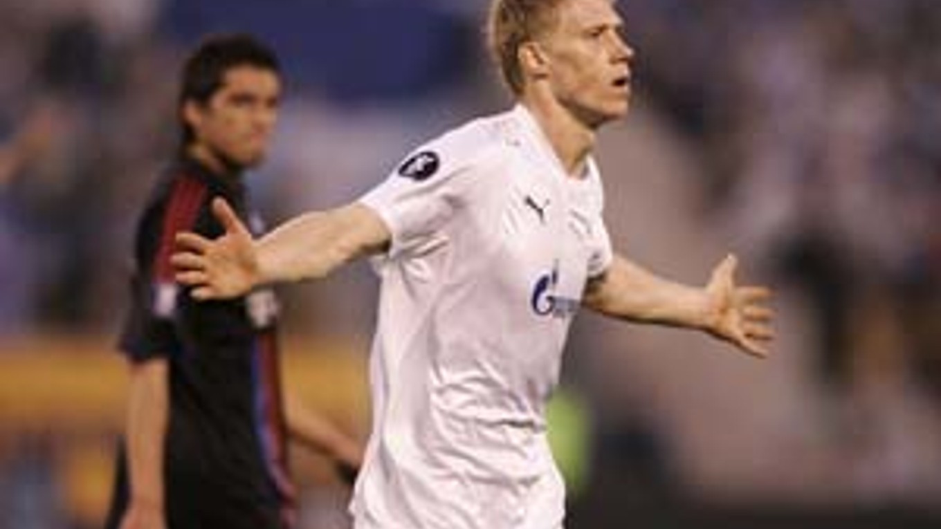 Je vymaľované. Pavel Pogrebnjak sa teší zo svojho druhého gólu do siete Bayernu.