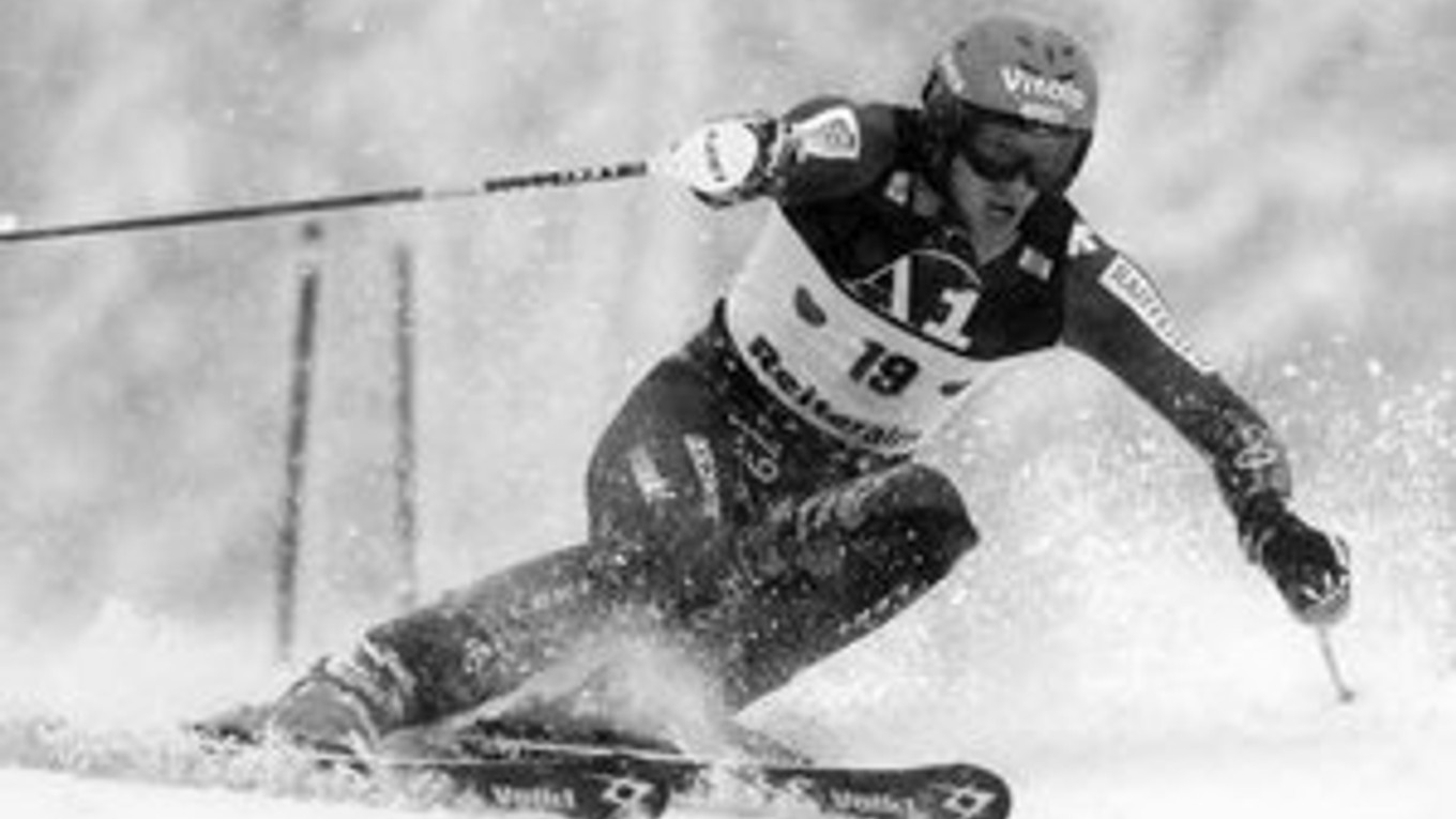 Švajčiar Marc Gini, víťaz prvého slalomu sezóny v rakúskom Reiteralme.