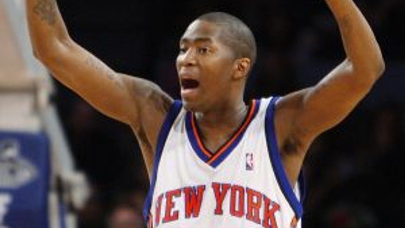 Jamal Crawford spoločne so spoluhráčmi nedali Detroitu šancu.