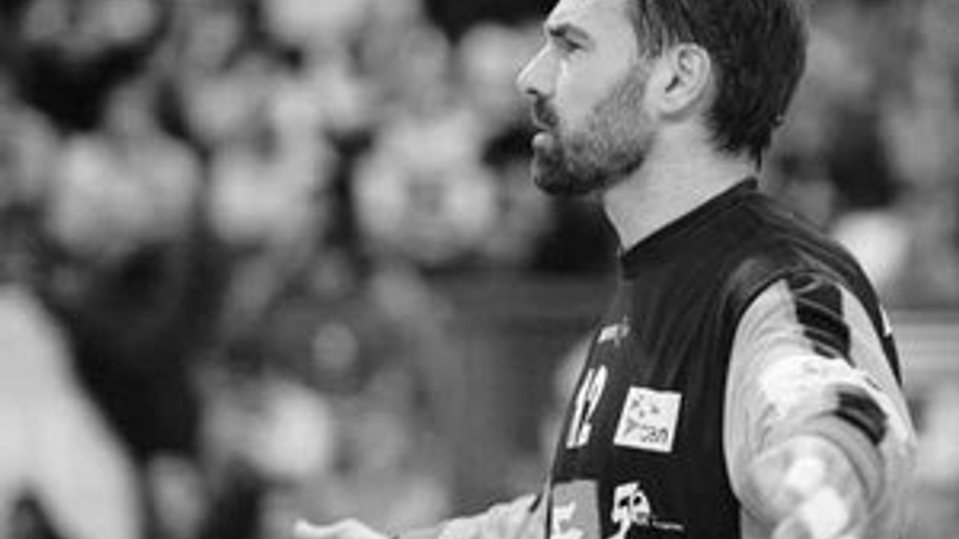 Tomas Svensson sa včera proti Slovákom mohol šetriť. Na našu ofenzívu stačil aj jeho náhradník Dan Beutler.