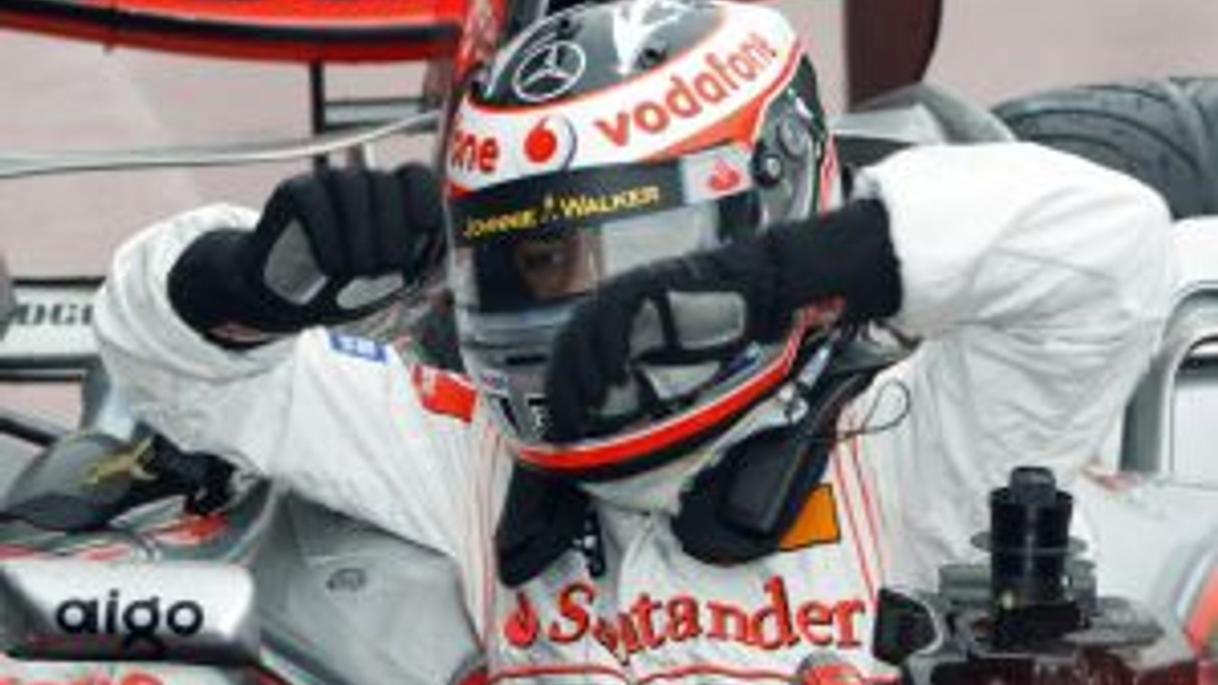 McLaren doplatil v minulej sezóne na špionážnu aféru pokutou 100 miliónov libier.