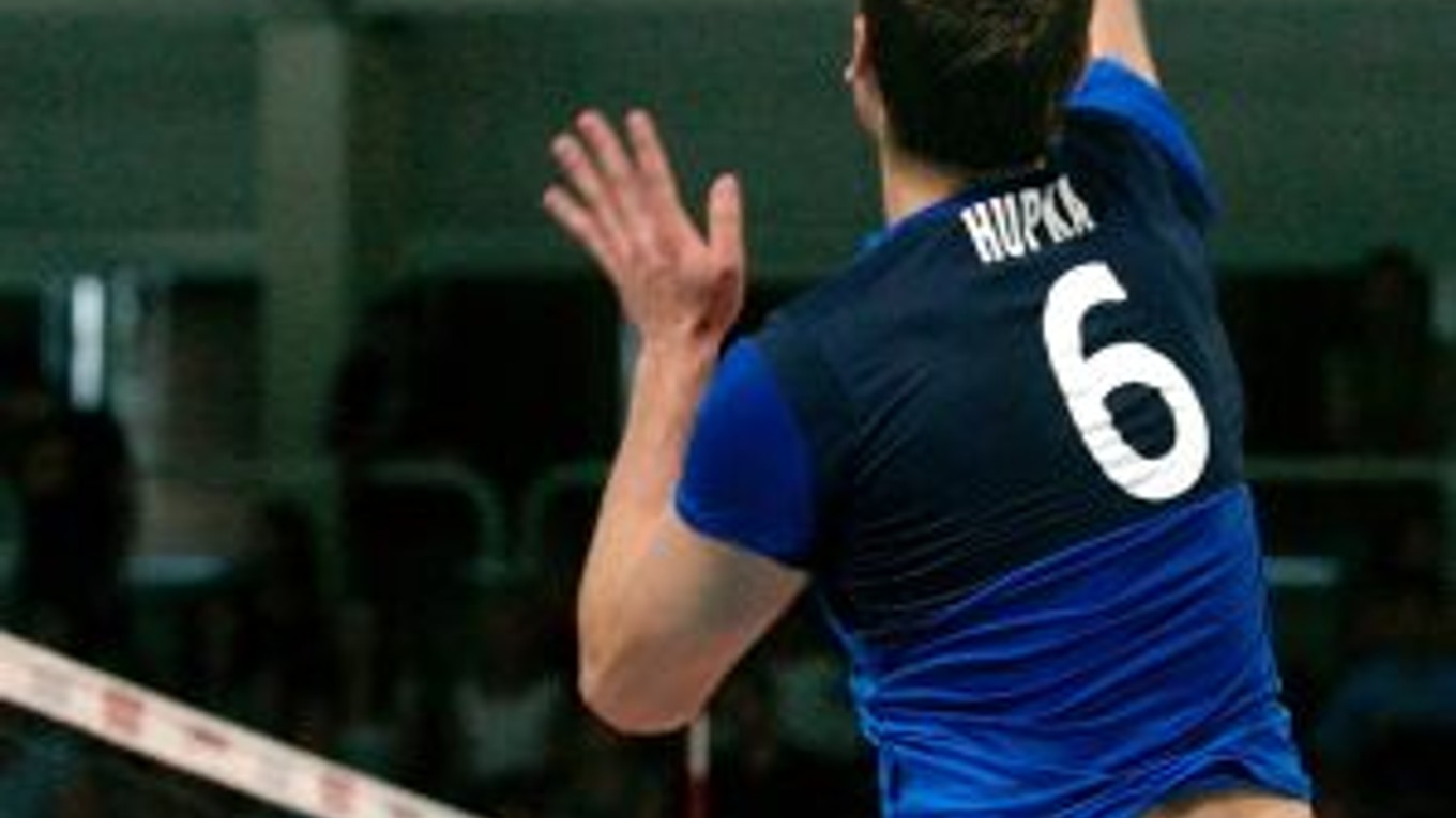 Slovenskí volejbalisti nestačili na srbský výber.
