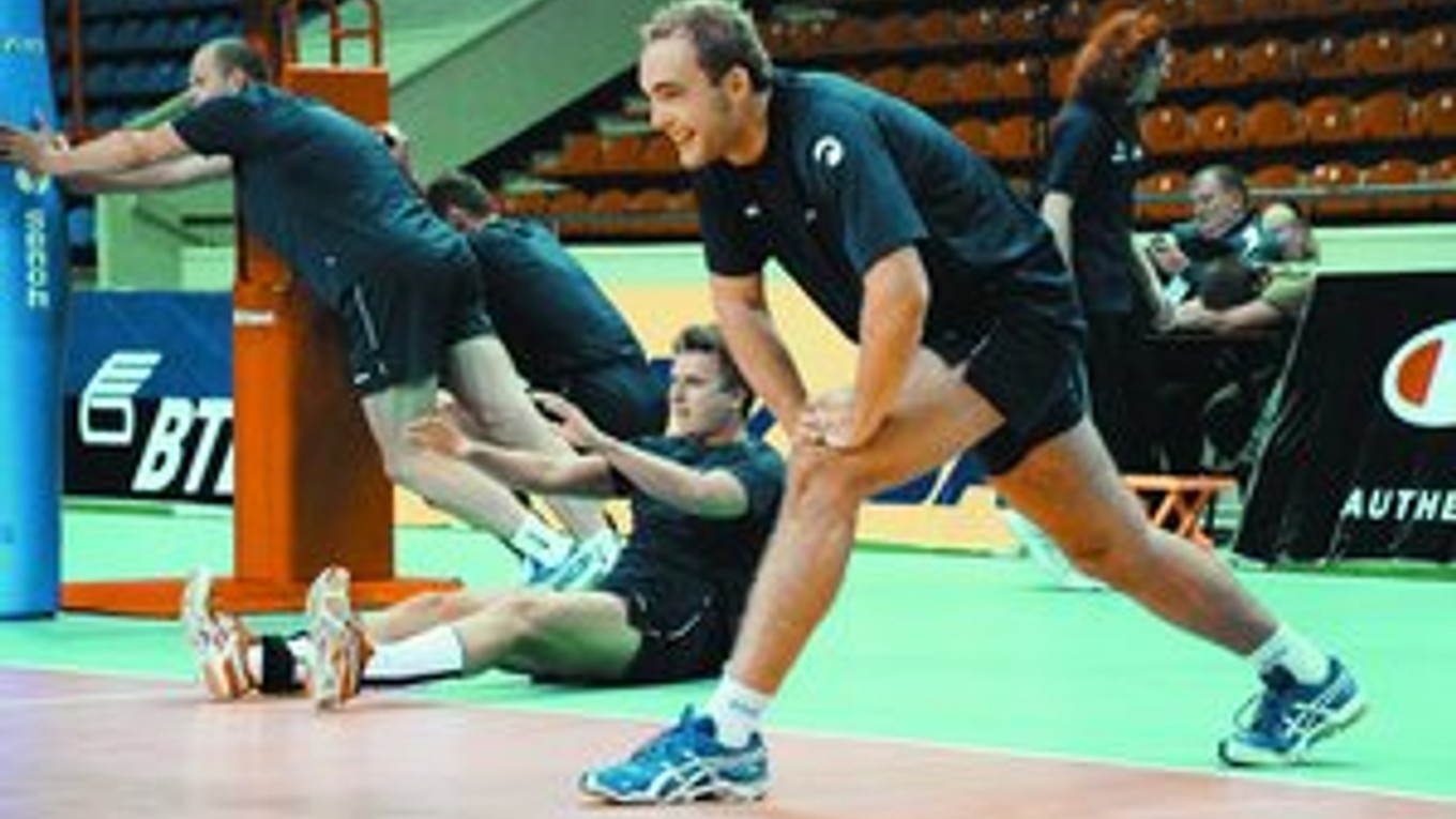Príprava Slovákov na včerajší tréning v petrohradskej hale Jubilejnyj.