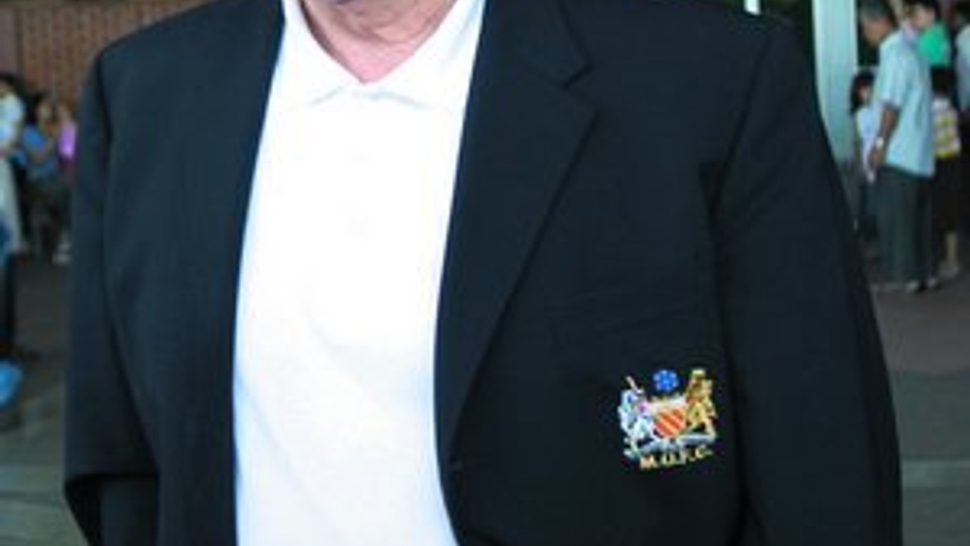 Riaditeľ Manchestru United sir Robert Charlton.