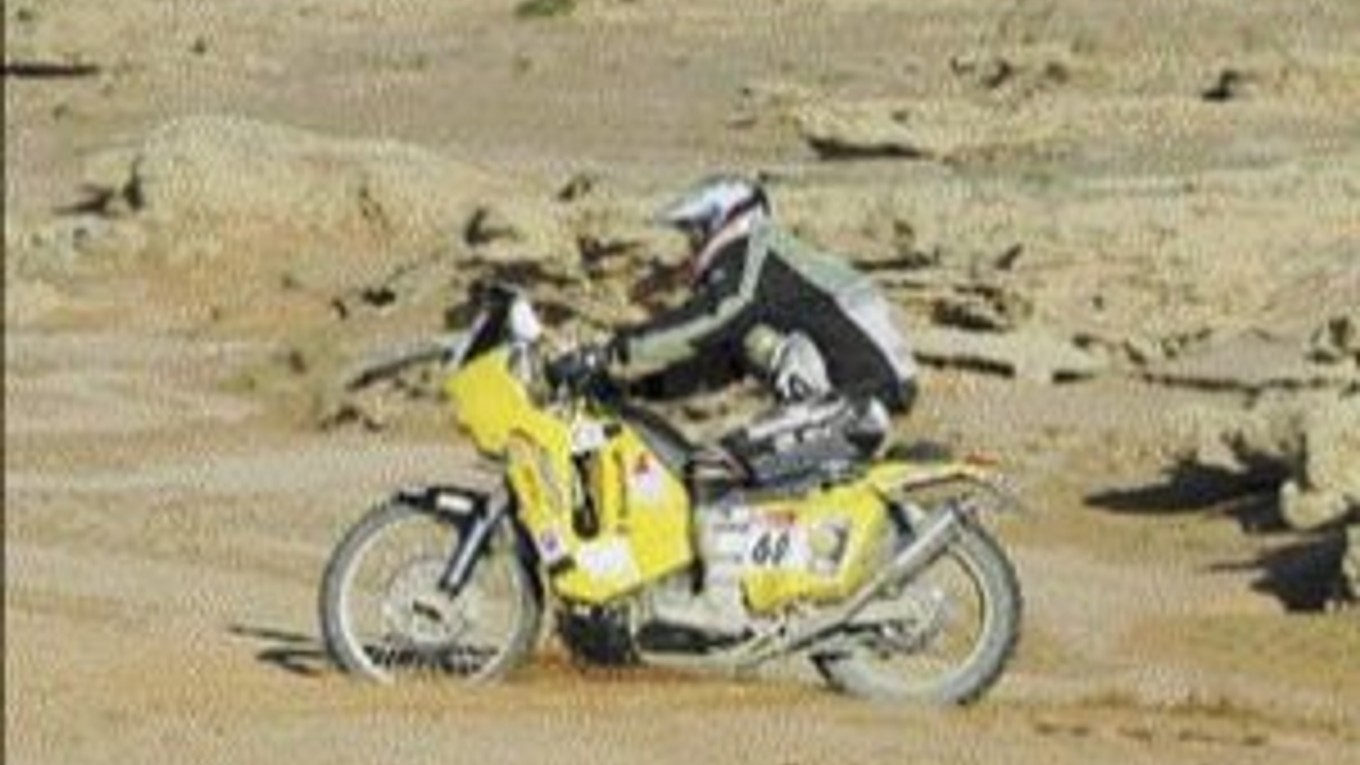 Slovenský motocyklový reprezentant Jaroslav Katriňák v 3. etape minuloročnej Rely Dakar.