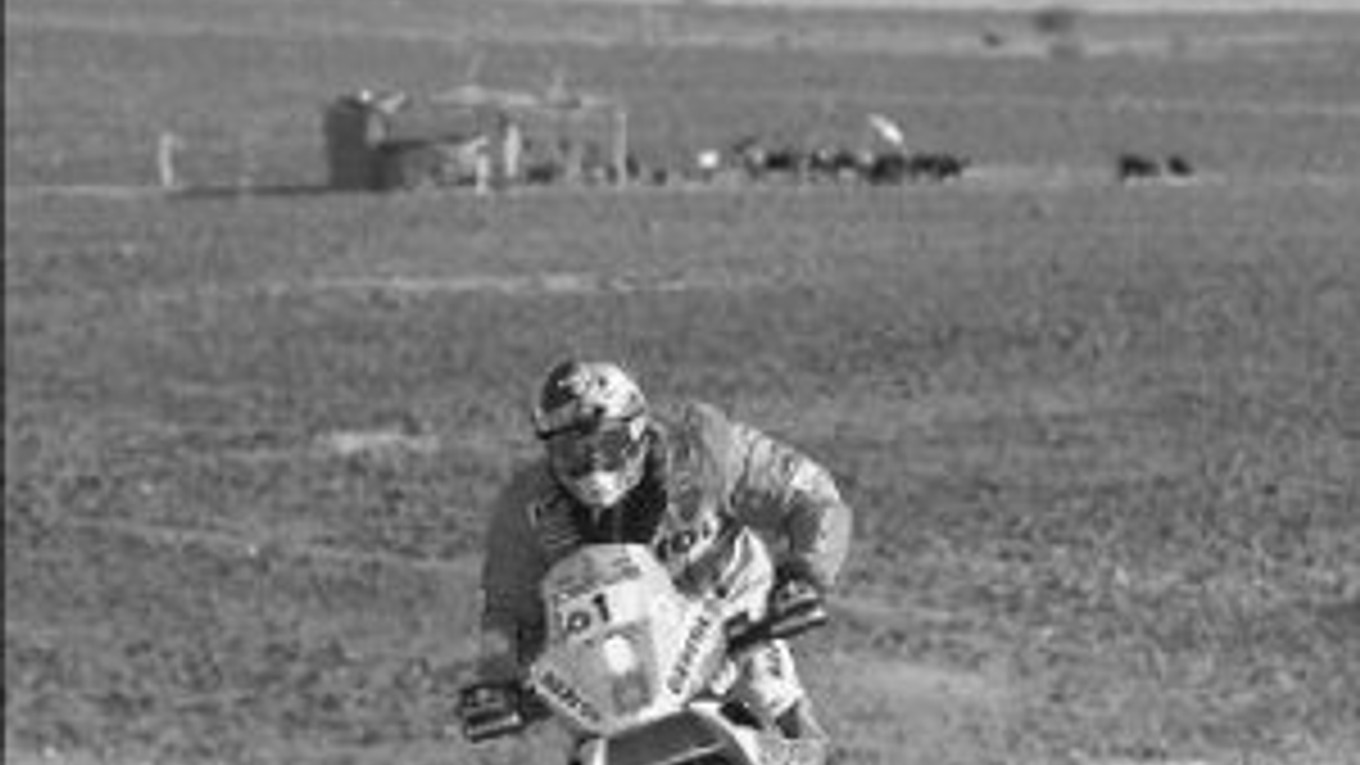 Španiel Marc Coma na trati piatej etapy Rely Dakar.