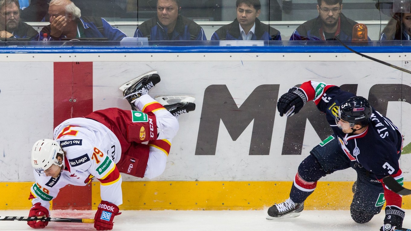 Martin Štajnoch (vpravo) pôsobil aj v HC Slovan Bratislava.