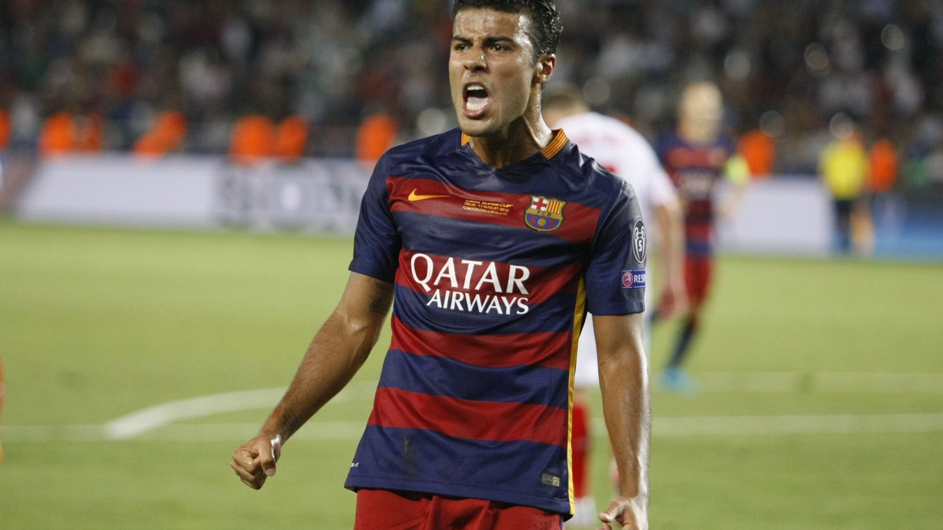 Rafinha sa teší z gólu do siete FC Sevilla.