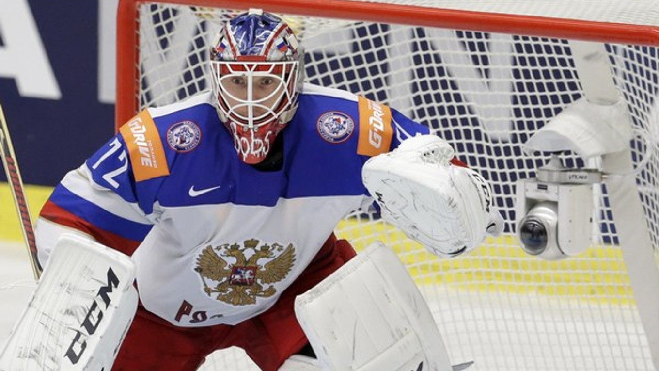 Sergej Bobrovskij si obliekol ruský dres aj vlani na majstrovstvách sveta v Česku.