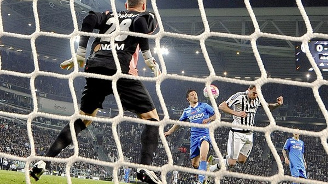 Juventus smeruje za obhajobou titulu.