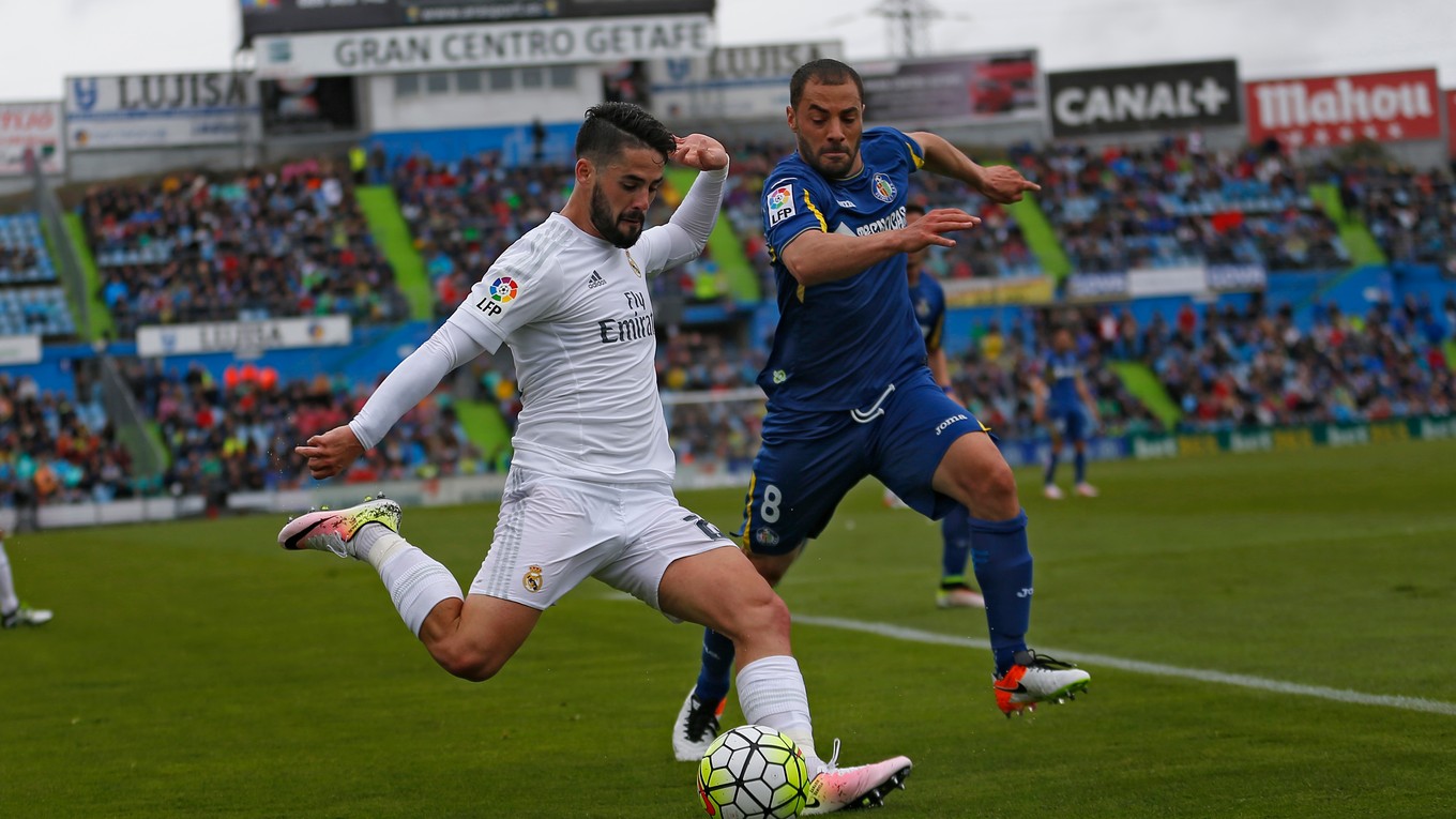 Druhý gól Realu vsietil Isco (pri lopte).
