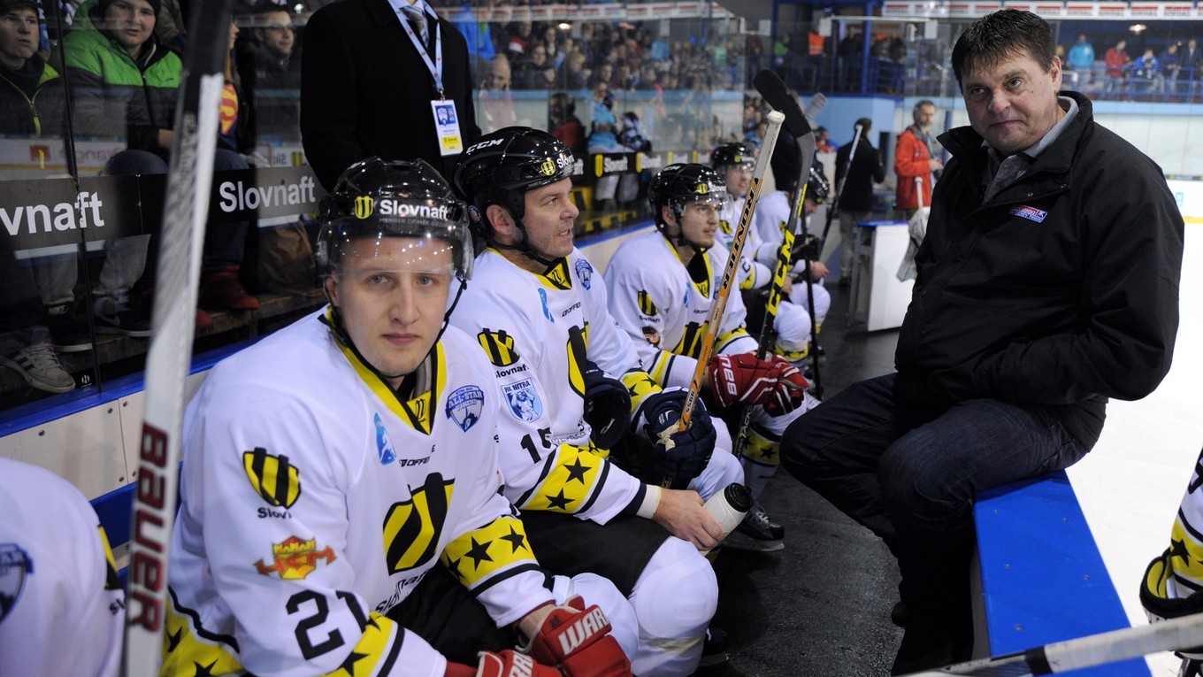 Pavol Paukovček (vpravo) trénoval aj tím Slovnaft počas januárového All Stars víkendu v Nitre.