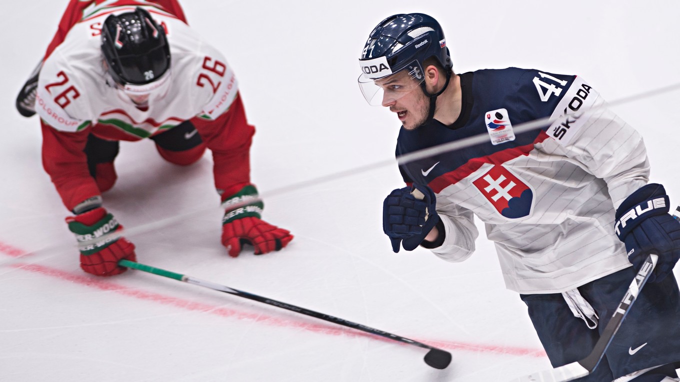 Patrik Lušňák (vpravo) uzavrel stav stretnutia na 4:1.