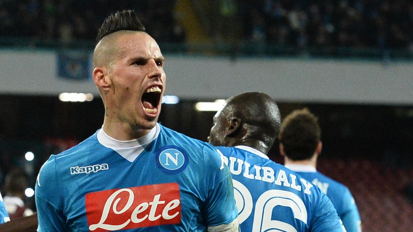 Neapol v tejto sezóne titul opäť nezíska, až na výkyvy predvádza dobré výkony. Aj kvôli slovenskému reprezentantovi.