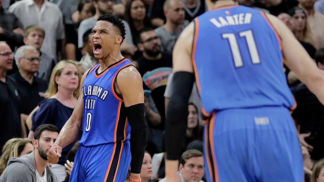 Russell Westbrook zaznamenal v noci na stredu 35 bodov a 11 doskokov.