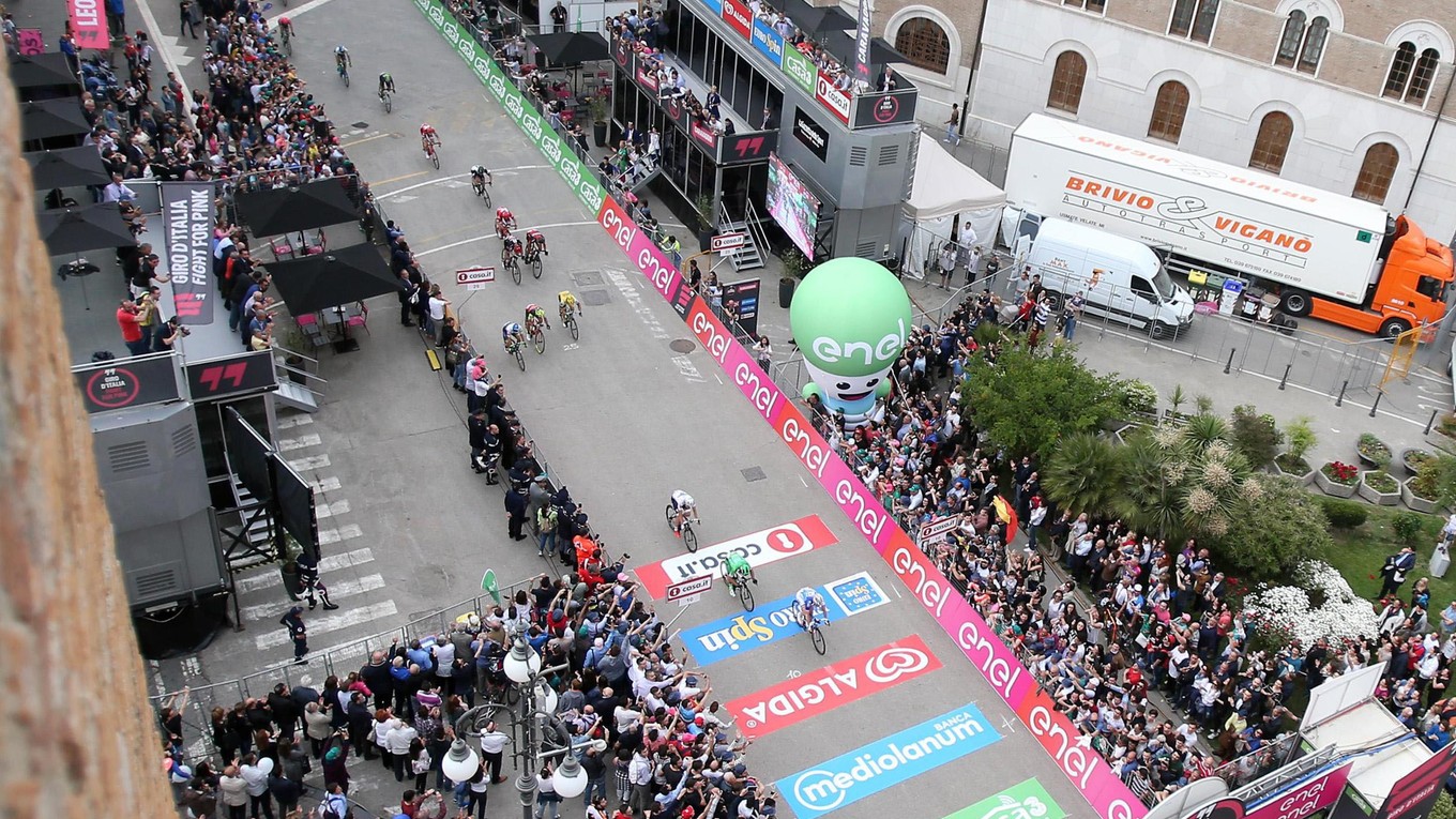 V dnešnej etape prešiel cieľovou páskou ako prvý Nemec Greipel.