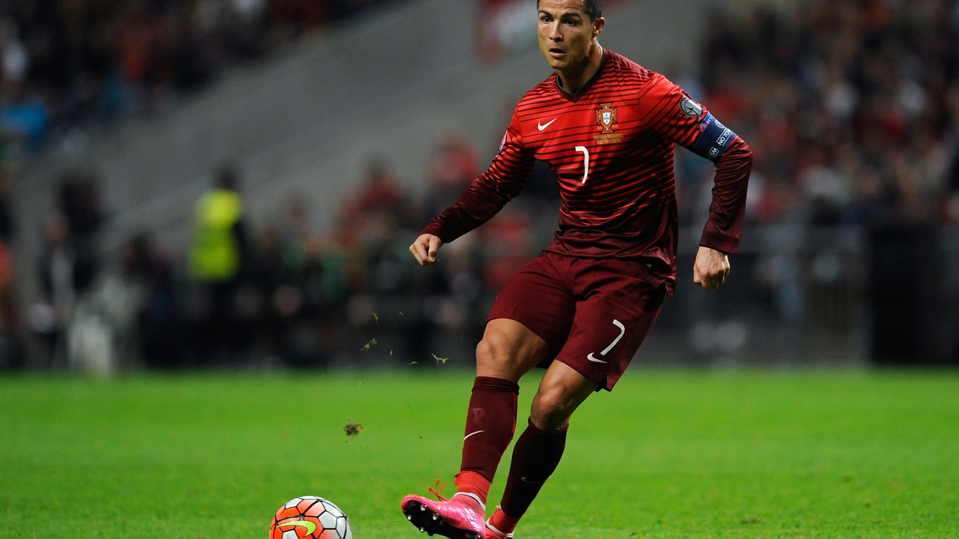 Ronaldo môže prepisovať históriu aj v reprezentačnom drese.