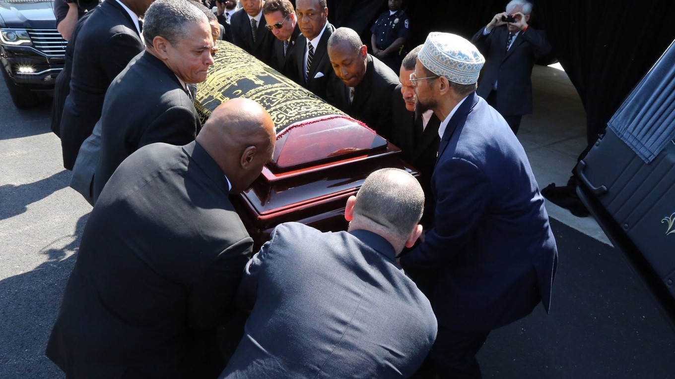 Muhammada Aliho v piatok pochovali.