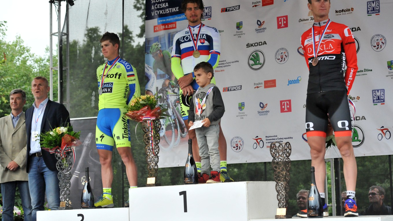 Vlani sa na najvyšší stupienok podľa očakávaní postavil Peter Sagan.