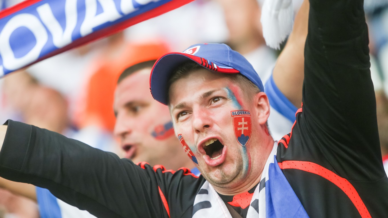 Slovenskí fanúšikovia budú v hľadisku aj v zápase proti Nemecku. Len ich bude výrazne menej ako priaznivcov súpera.