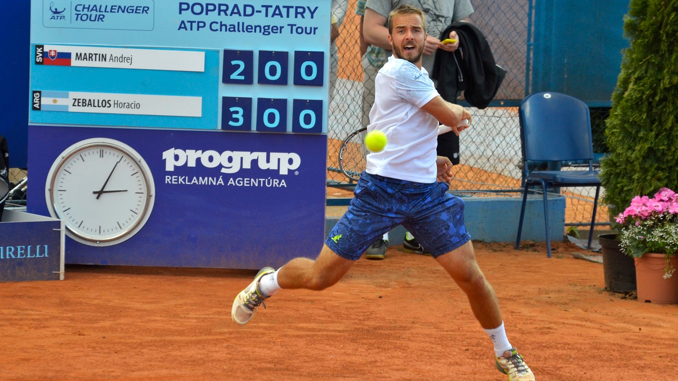 Andrej Martin sa predstavil aj na nedávnom antukovom turnaji v Poprade. 