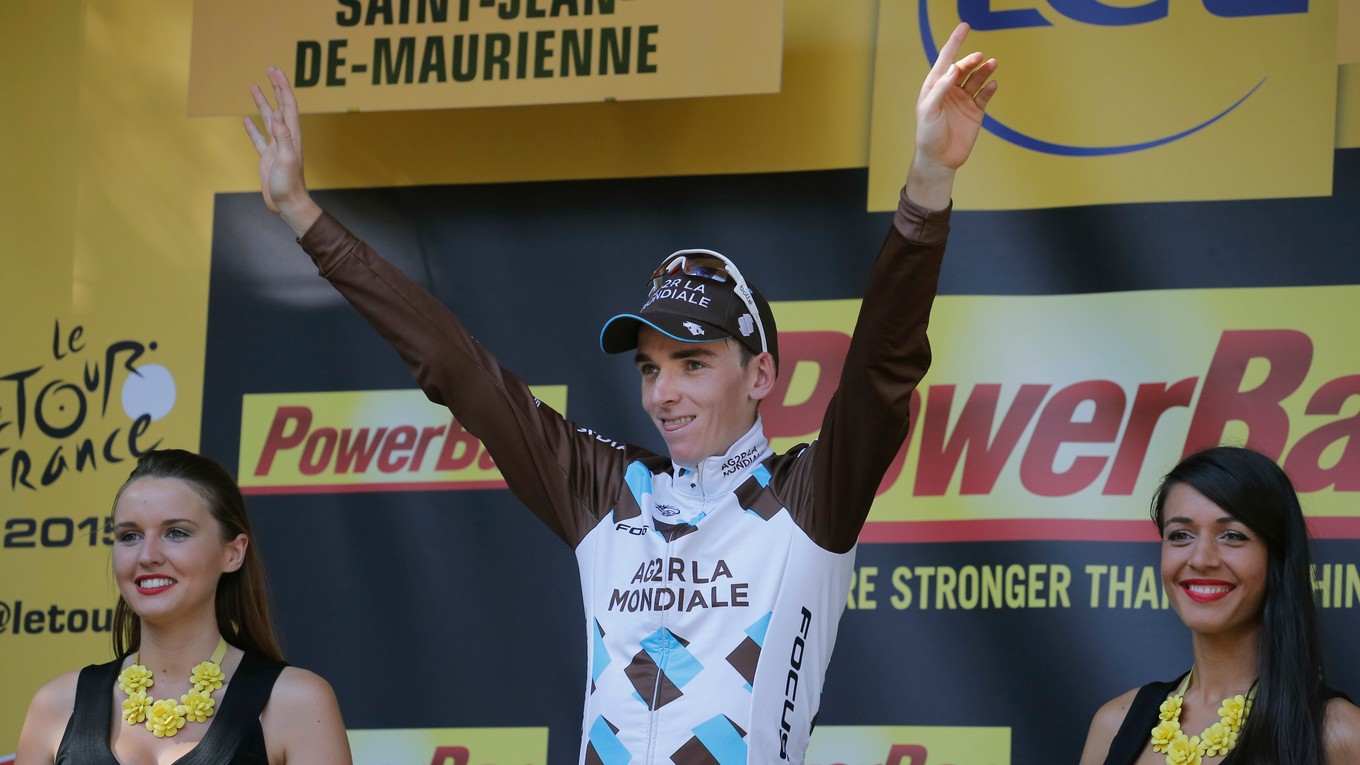 Vlani sa Romain Bardet tešil z triumfu v 18. etape.