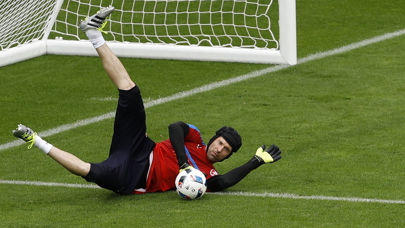 Petr Čech reprezentoval Česko aj na majstrovstvách Európy vo Francúzsku.