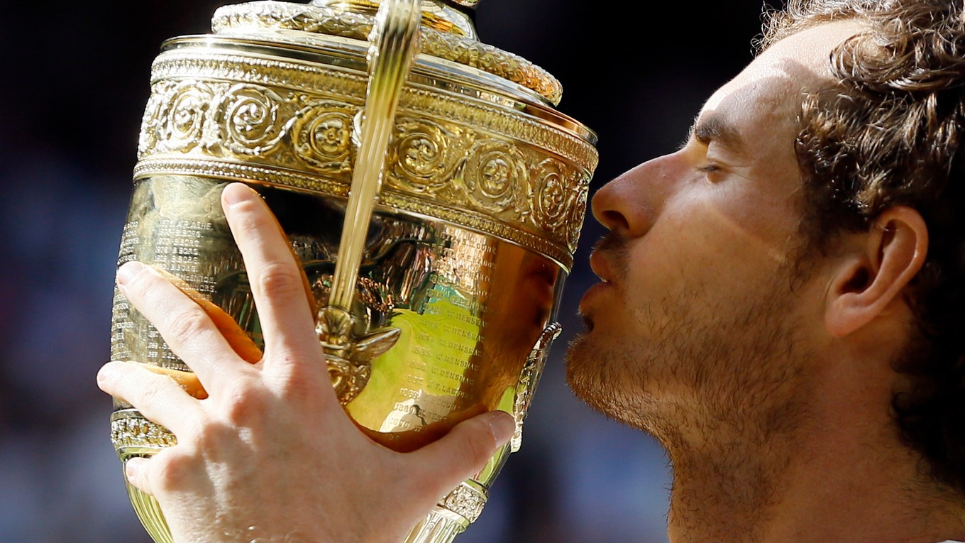 Andy Murray druhýkrát v kariére vyhral Wimbledon.