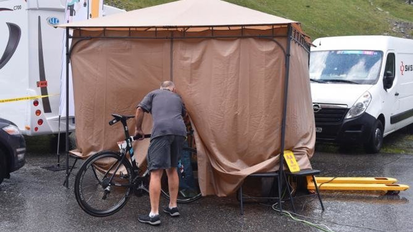 Ku kontrolovaným bicyklom patril aj ten Saganov.