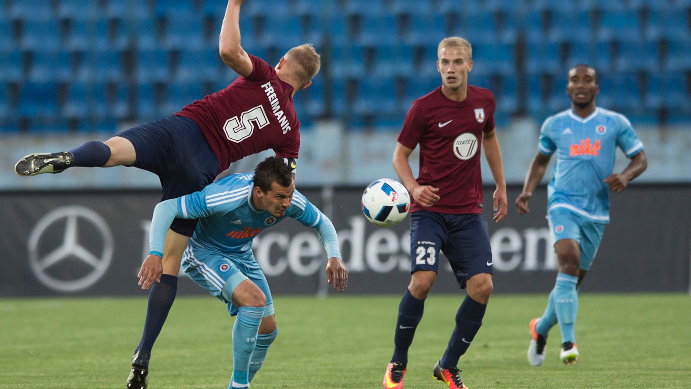 Futbalisti Slovana v úvodnom zápase len remizovali na domácom trávniku s FK Jelgava 0:0.