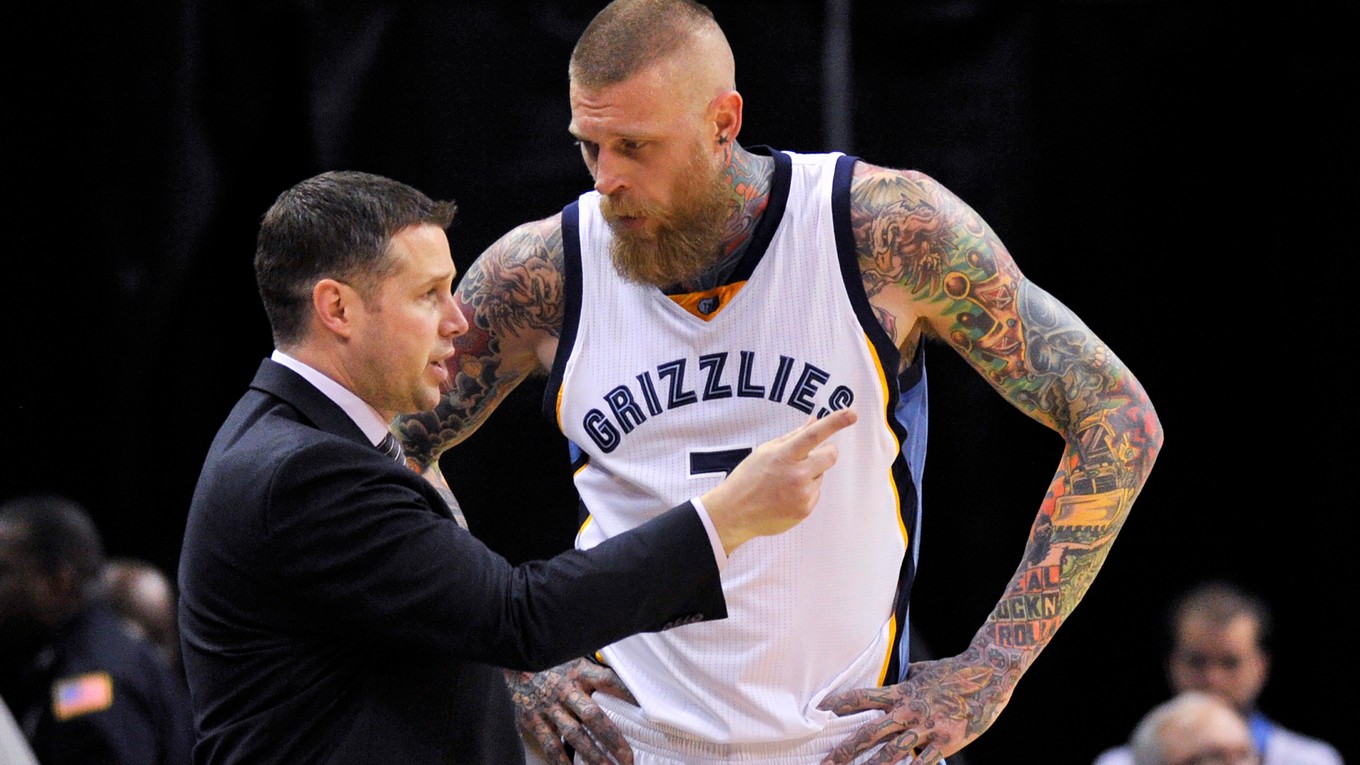 Chris Andersen sa v Clevelande stretne s LeBronom Jamesom.
