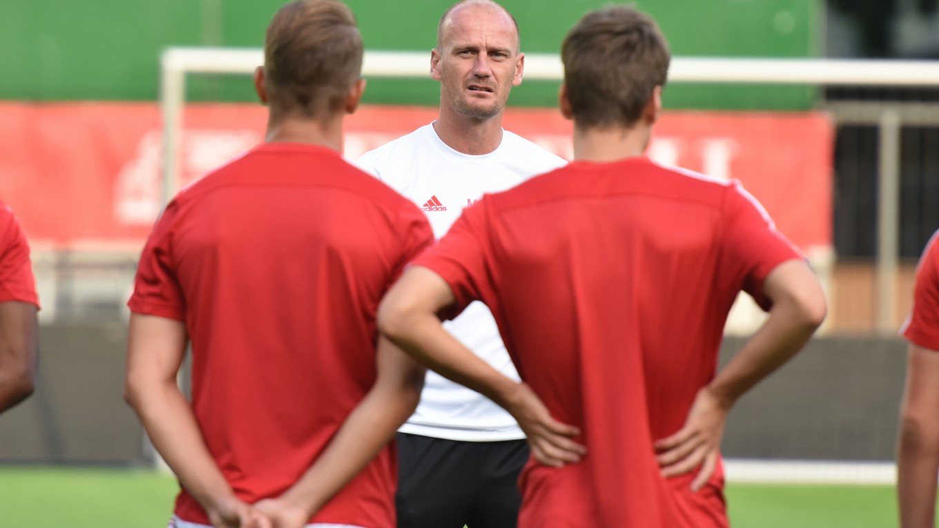 Tréner Spartaka si uvedomuje silné stránky i slabiny rakúskeho súpera.