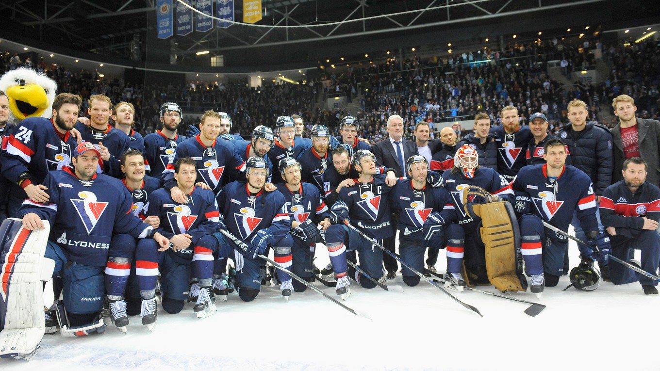 Hokejisti Slovana prehrali s ďalším českým klubom.
