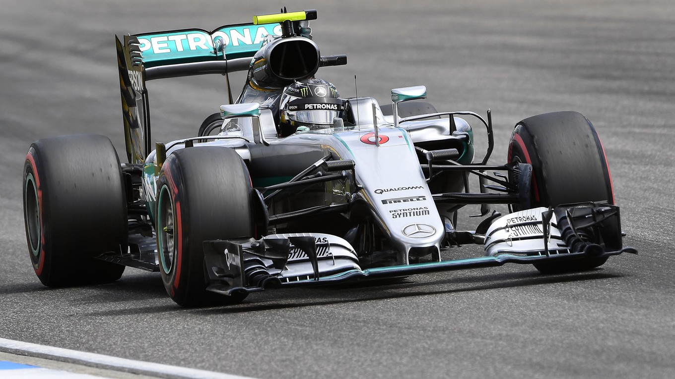 Nico Rosberg zašiel v kvalifikácii najrýchlejší čas.