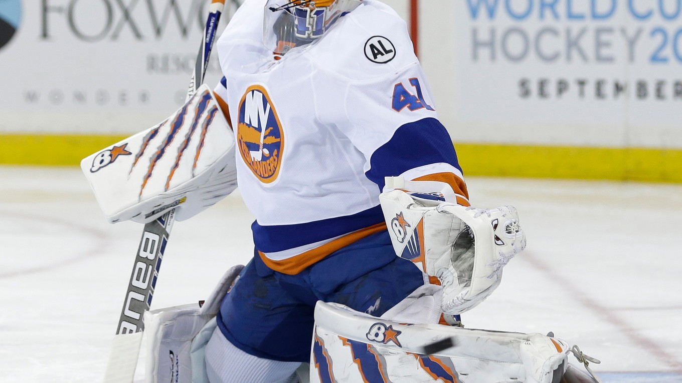 Jaroslav Halák zabojuje o post jednotky v NY Islanders.