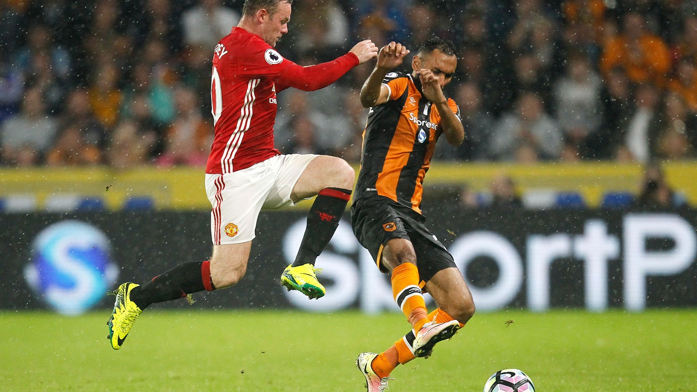 Manchester United porazil Hull gólom z 92. minúty.