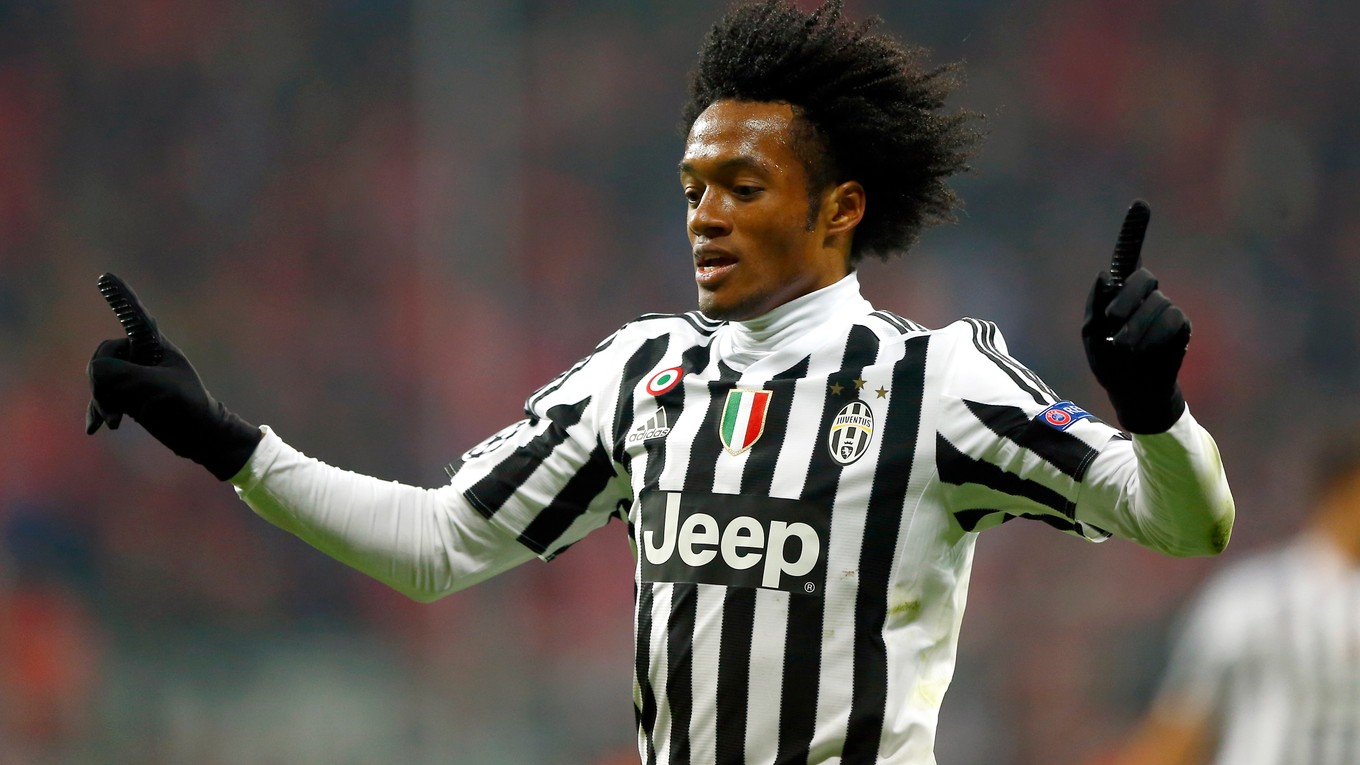 Juan Cuadrado sa vracia do Juventusu Turín.